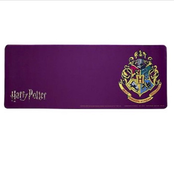 Harry Potter Hogwarts Crest Desk Mat - Picture 4 of 4